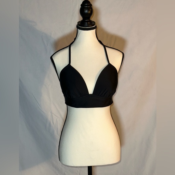 aerie Other - Aerie • American Eagle Outfitters • Perky Triangle Bikini Top • Size L